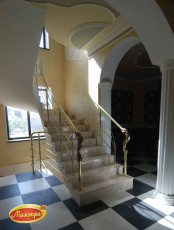 Монолитная лестница на второй этаж