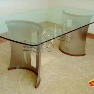 Дизайнерский стол из нержавеющей стали и стекла
